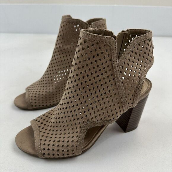 Circus by Sam Edelman Emerson Peep Toe Bootie Brown Block Heel Perforated 6.5M - Picture 3 of 9